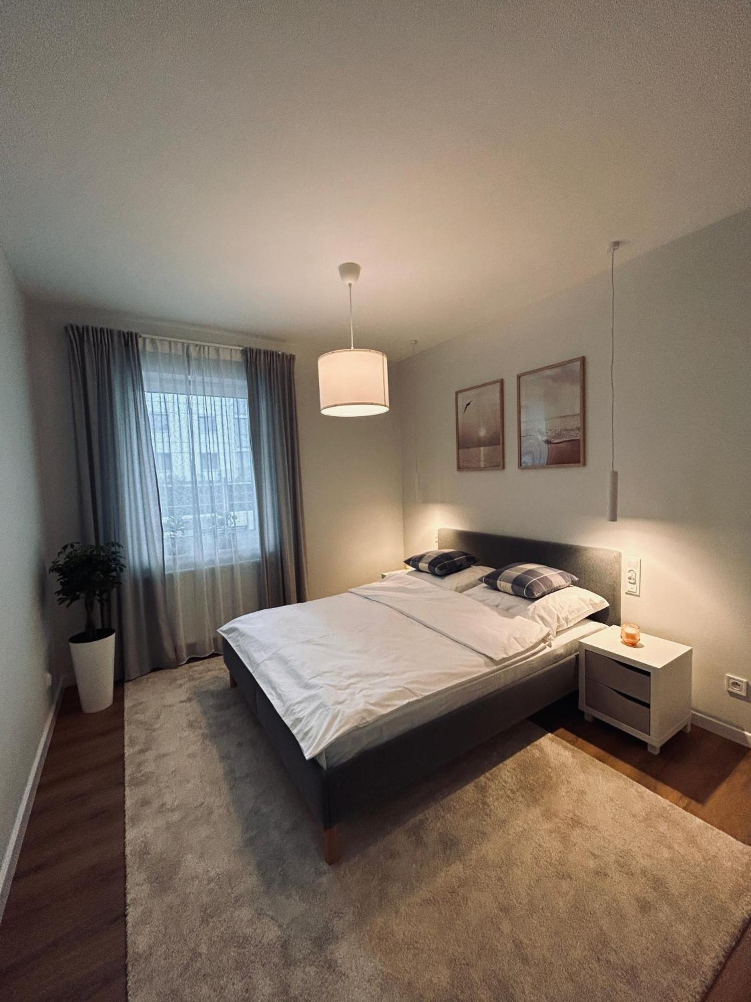 Boleslaviaapartments - Apartament Merci 4, Private Parking Free, Air Condition Болеславець Екстер'єр фото